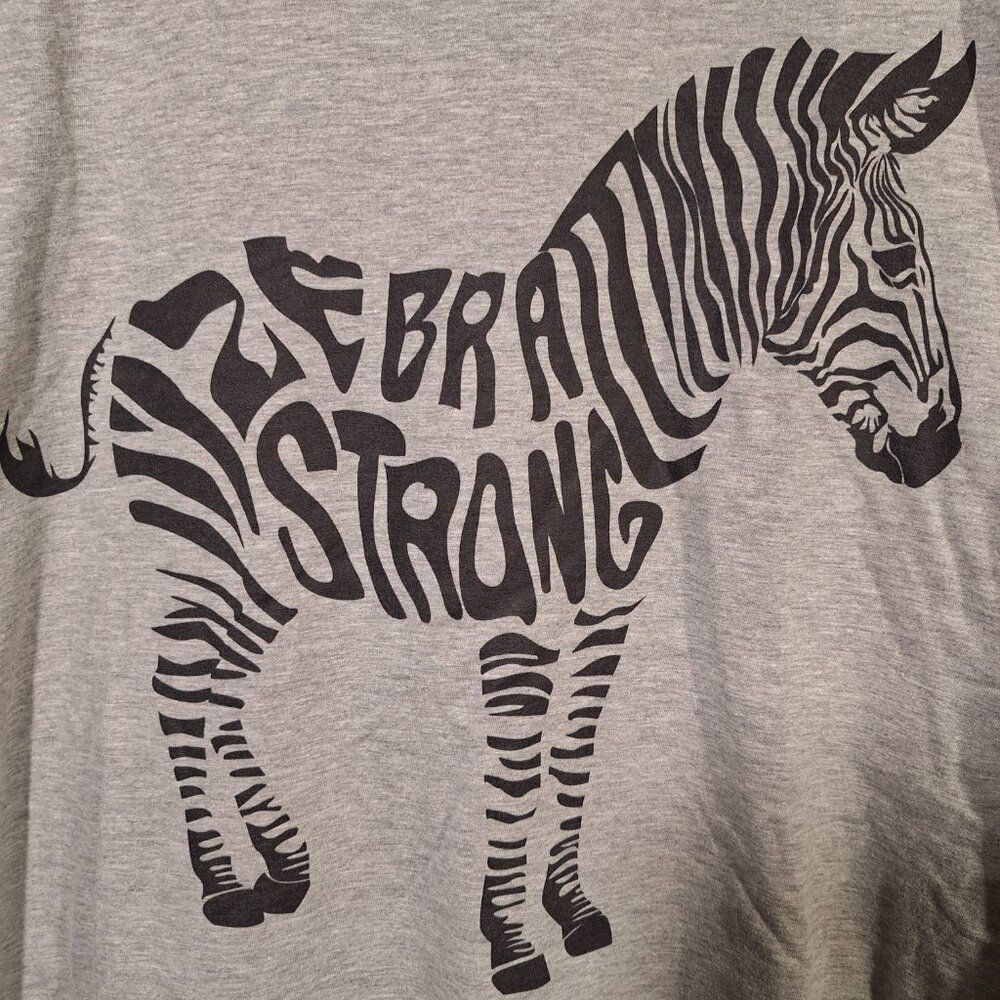 NWOT Zebra Strong T-Shirt 3XL - Picture 3 of 4